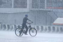 Lũ lụt ở Ấn Độ, 100 người thiệt mạng