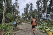 Hình ảnh bão Bualoi tàn phá Philippines, ít nhất 10 người thiệt mạng