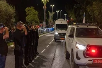 Israel nói Hamas trao trả nhầm thi thể con tin