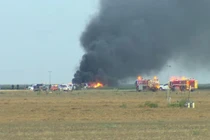 Hiện trường tiêm kích F-35 rơi ở Mỹ, bốc cháy ngùn ngụt