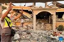 Quân đội Israel tiếp tục không kích Lebanon, 10 người thương vong