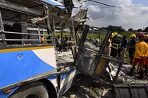 Người cha mất 3 cô con gái trong vụ tai nạn xe buýt ở Ấn Độ