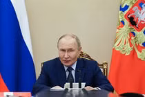 Tổng thống Putin nói Nga sẵn sàng đối phó mọi mối đe dọa