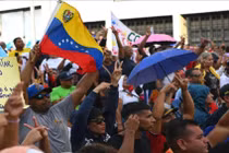 Biểu tình ở thủ đô Venezuela yêu cầu Mỹ thả Tổng thống Maduro