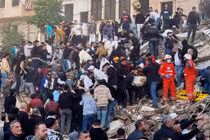 Hiện trường vụ sập chung cư ở Lebanon, nhiều người thiệt mạng