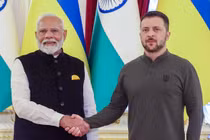 Động thái của Tổng thống Ukraine trước hội nghị thượng đỉnh Nga - Mỹ