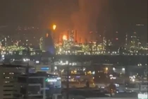 Israel rung chuyển vì đòn tấn công tên lửa của Iran