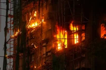 Thương vong trong vụ cháy chung cư ở Hong Kong