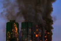 Thương vong mới nhất trong vụ cháy chung cư ở Hong Kong