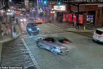 Lao xe vào quán bar ở Mỹ, 15 người thương vong