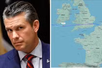 Máy bay chở Bộ trưởng Quốc phòng Mỹ hạ cánh khẩn vì nứt kính