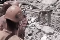 Sập nhà ở Indonesia, hơn 80 người thương vong