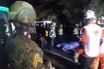 Xe buýt lao xuống vực sâu, hơn 30 người thương vong