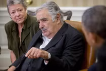 Cuộc đời của Tổng thống "nghèo nhất" thế giới