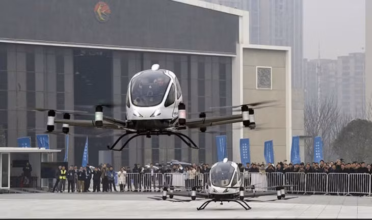 Taxi bay EH216-S thành công nhất của Trung Quốc đang được sản xuất, thử nghiệm hàng loạt. Ảnh: Ehang Co.