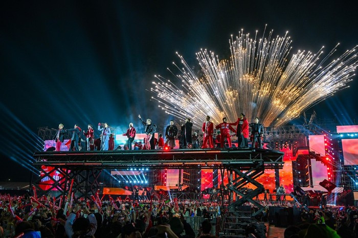 Các nghệ sĩ biểu diễn tại concert “Anh trai vượt ngàn chông gai&quot;