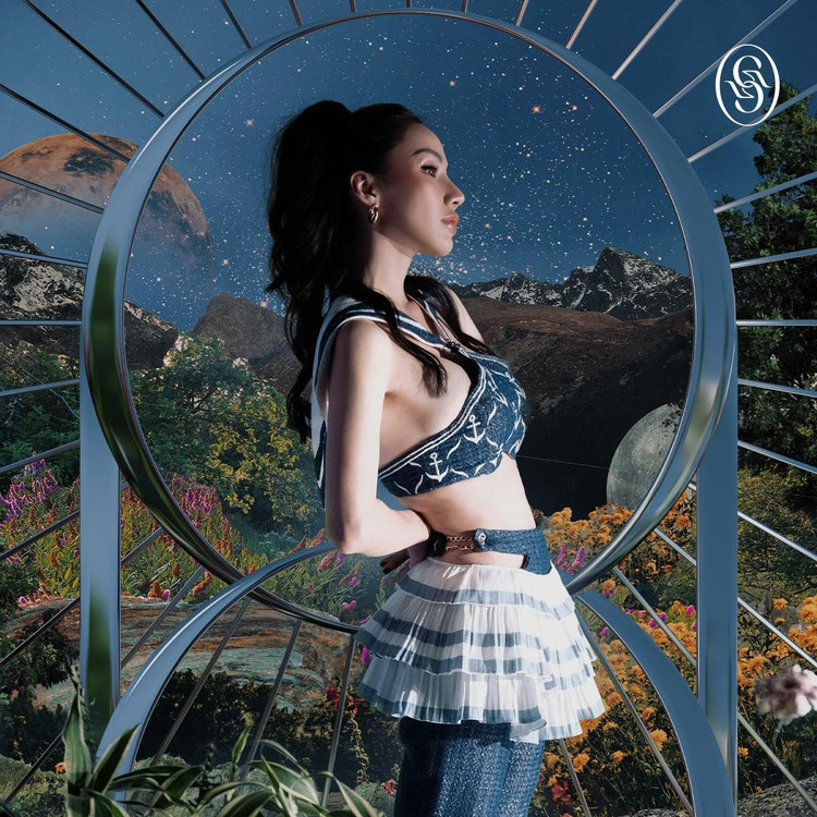 Lựa chọn trang phục mình mặc cũng là cách thể hiện sự trân trọng bản thân.