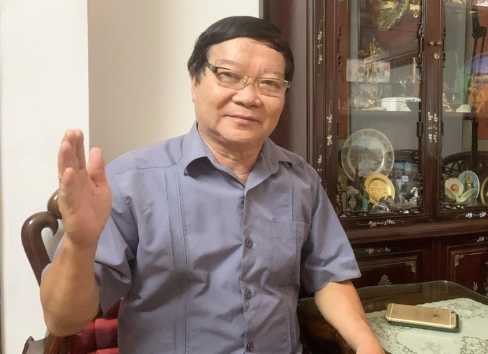 Ông Lê Như Tiến.