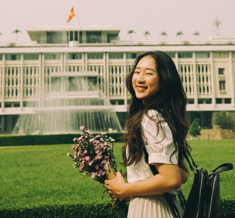 Check-in Dinh Độc Lập - Ảnh Huy Việt