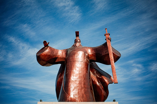 Tần Thủy Hoàng thống nhất Trung Hoa nhờ sức mạnh của đội quân hổ sói. (Ảnh: Sohu).