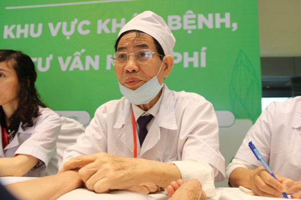 Lương y Nguyễn Hữu Gián - Ảnh: Mai Loan