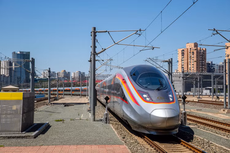 Trung Quốc sở hữu hệ thống đường sắt cao tốc có quy mô lớn nhất thế giới. Nguồn: iNews