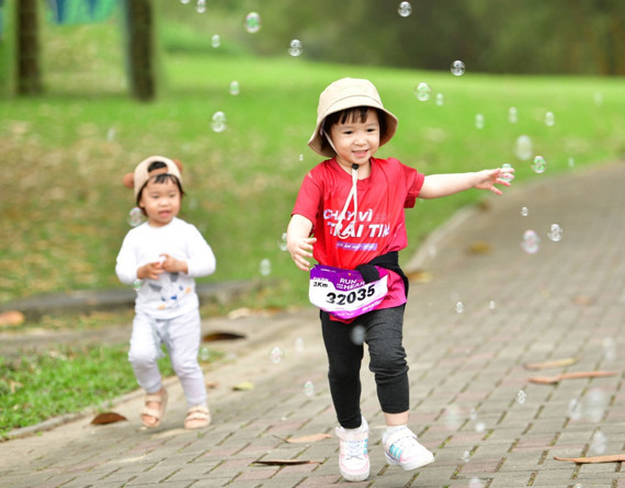 Những hình ảnh đáng nhớ tại giải “Chạy Vì Trái Tim”