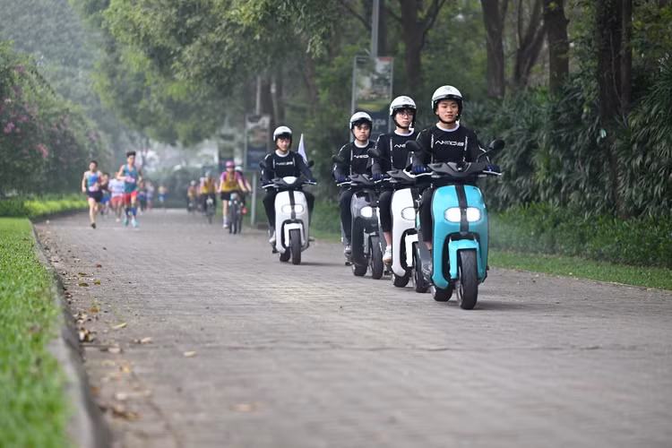 Xe Yamaha NEO’S dẫn đoàn chạy ở cả hai cự ly