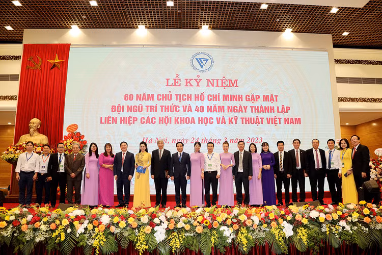 Trải qua 40 năm phát triển, đến nay Liên hiệp Hội Việt Nam đã có 156 hội thành viên, gồm 63 Liên hiệp Hội ở các địa phương, 93 hội ngành toàn quốc, gần 600 tổ chức khoa học và công nghệ, hình thành một mạng lưới tổ chức thành viên trực thuộc rộng khắp cả nước đa ngành, đa lĩnh vực.