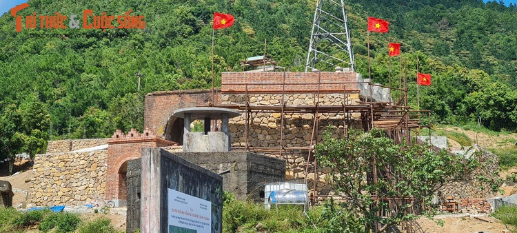 Di tích Hải Vân Quan hiện đang được trùng tu, tu bổ với tổng kinh phí hơn 42 tỷ đồng do Thừa Thiên Huế và Đà Nẵng đóng góp,