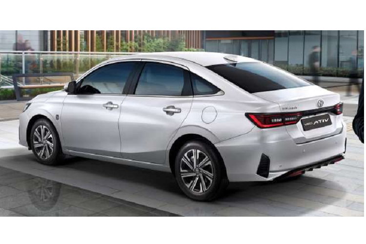 Khi mua Toyota Vios 2023, khách hàng Indonesia có thể chọn các màu sơn ngoại thất là xám Metal Stream, xám Metal Gray, đỏ Red Mica Metallic, đen Attitude Black Mica và trắng Platinum White Pearl. Sau Indonesia, mẫu sedan hạng B này sẽ tiếp tục ra mắt những thị trường Đông Nam Á khác như Việt Nam.