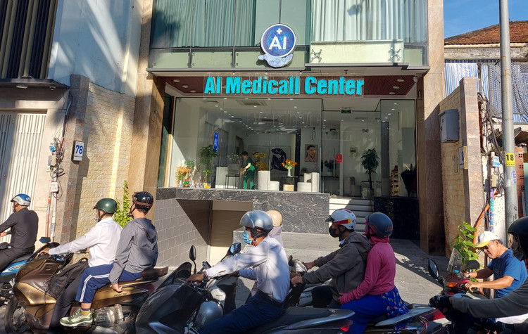 Tại địa chỉ 78 Nguyễn Văn Thủ, phường Đa Kao, quận 1, đã gắn bảng hiệu: “AI Medicall Center” - Ảnh: Hữu Thông.