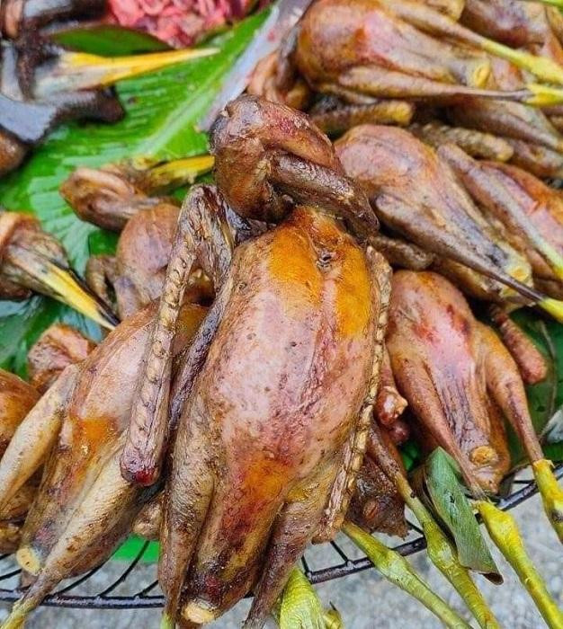 Thịt cò, vạc được rao bán tràn lan trên chợ mạng ảnh 1