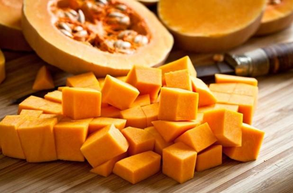 Bí đỏ cung cấp nhiều các dưỡng chất và vitamin quý tốt cho sức khỏe - Ảnh Getty.