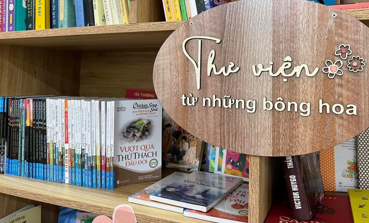 Dự án “Thư viện từ những bông hoa” góp phần lan tỏa văn hóa đọc tới trẻ em vùng cao Dự án “Thư viện từ những bông hoa” góp phần lan tỏa văn hóa đọc tới trẻ em vùng cao
