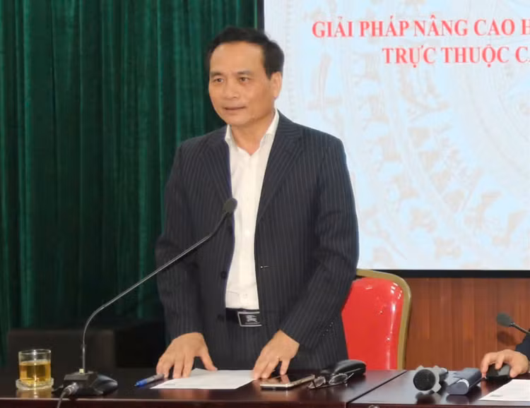 PGS.TS Phạm Ngọc Linh, Phó Chủ tịch VUSTA phát biểu tại hội thảo PGS.TS Phạm Ngọc Linh, Phó Chủ tịch VUSTA phát biểu tại hội thảo