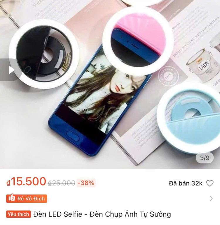 Đèn led selfie cầm tay giá 15.000 đồng… chưa dùng đã hỏng. Ảnh chụp màn hình Đèn led selfie cầm tay giá 15.000 đồng… chưa dùng đã hỏng. Ảnh chụp màn hình