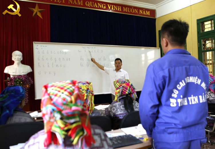 Lớp học tại Cơ sở Cai nghiện ma túy tỉnh Yên Bái. Ảnh: Tuấn Anh - TTXVN