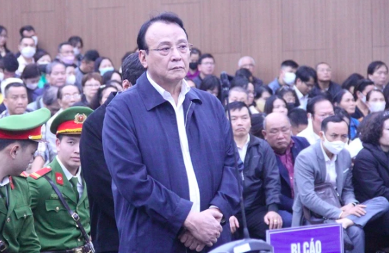 Bị cáo Đỗ Anh Dũng tại phiên tòa. Ảnh: Người Lao Động.