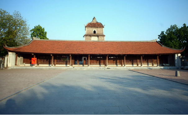 Chùa Dâu là ngôi chùa có lịch sử lâu đời nhất miền Bắc cũng như toàn Việt Nam.