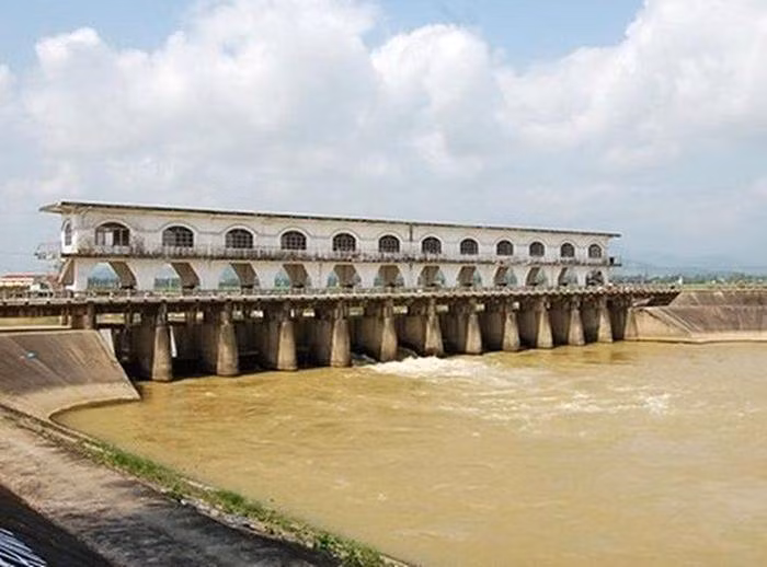 Nguy cơ trạm bơm phòng mặn An Trạch không đủ nước bơm cho Nhà máy nước Cầu Đỏ.