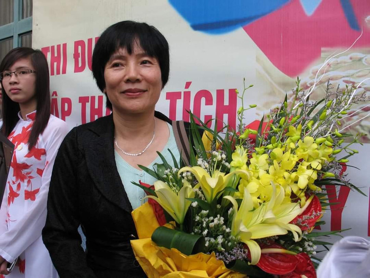 Trong ký ức của mình, PGS.TS Nguyễn Thị Bình luôn thấy “mắc nợ” ân tình với người thầy kính yêu Trần Hữu Tá.