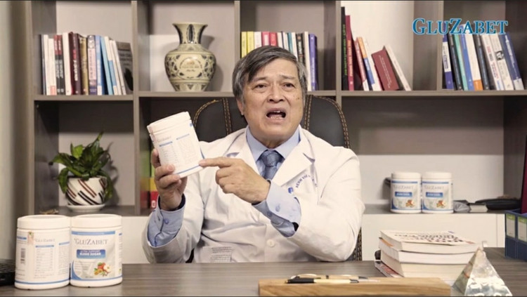 PGS.TS.BS Trần Đình Toán quảng cáo TPBVSK Gluzabet (Hình cắt từ video trên web)