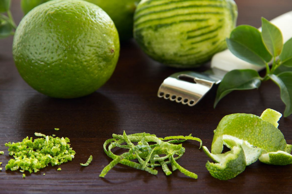 Vỏ chanh có nhiều lợi ích cho sức khoẻ nếu dùng đúng cách - Ảnh: Recipes