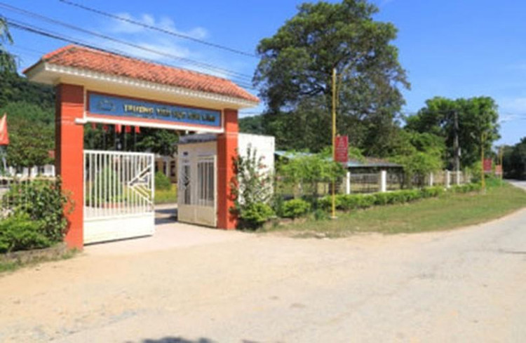 Ngôi trường nơi xảy ra sự việc.