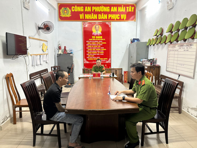 Công an phường An Hải Tây phát hiện Lê Tuấn Cường sau 20 ngày đối tượng lẩn trốn tại Đà Nẵng