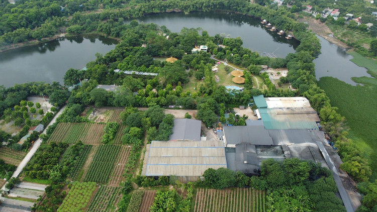 Khu xưởng giặt là công nghiệp và cắm trại nghỉ dưỡng xây dựng trên đất nông nghiệp ở xã Vân Côn, Hoài Đức, Hà Nội. Khu xưởng giặt là công nghiệp và cắm trại nghỉ dưỡng xây dựng trên đất nông nghiệp ở xã Vân Côn, Hoài Đức, Hà Nội.