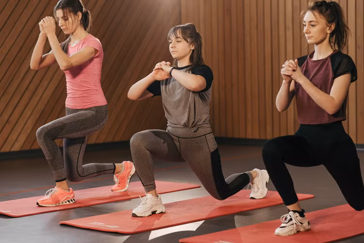 Tập Yoga hỗ trợ cải thiện sức khỏe thể chất và tinh thần