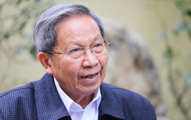 PGS.TS Lê Văn Cương