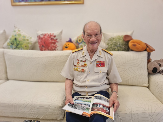 Đại tá Nguyễn Hữu Tài, nguyên Chủ nhiệm Chính trị Trung đoàn 209, Đại đoàn 312, nguyên Cục phó Cục Quân huấn, Bộ Quốc phòng. Ảnh: Mai Loan.